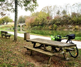 Le Canal de Bourgogne à vélo