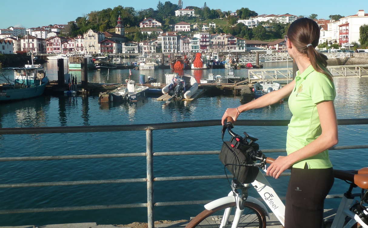 Basque country bike tour in 4 days, with stopover on the coast I