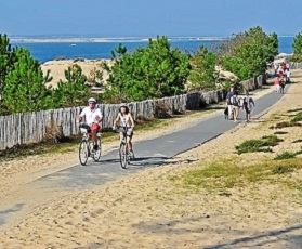 /doc/photos/photos/medoc/medoc-a-velo.jpg