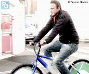 cyclistes sandwichs