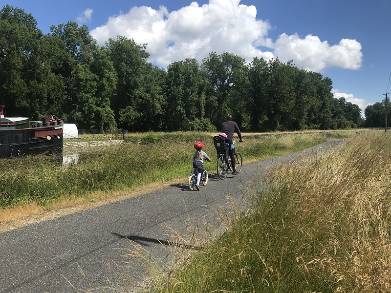 En bordure de la forêt de Fontainebleau à vélo