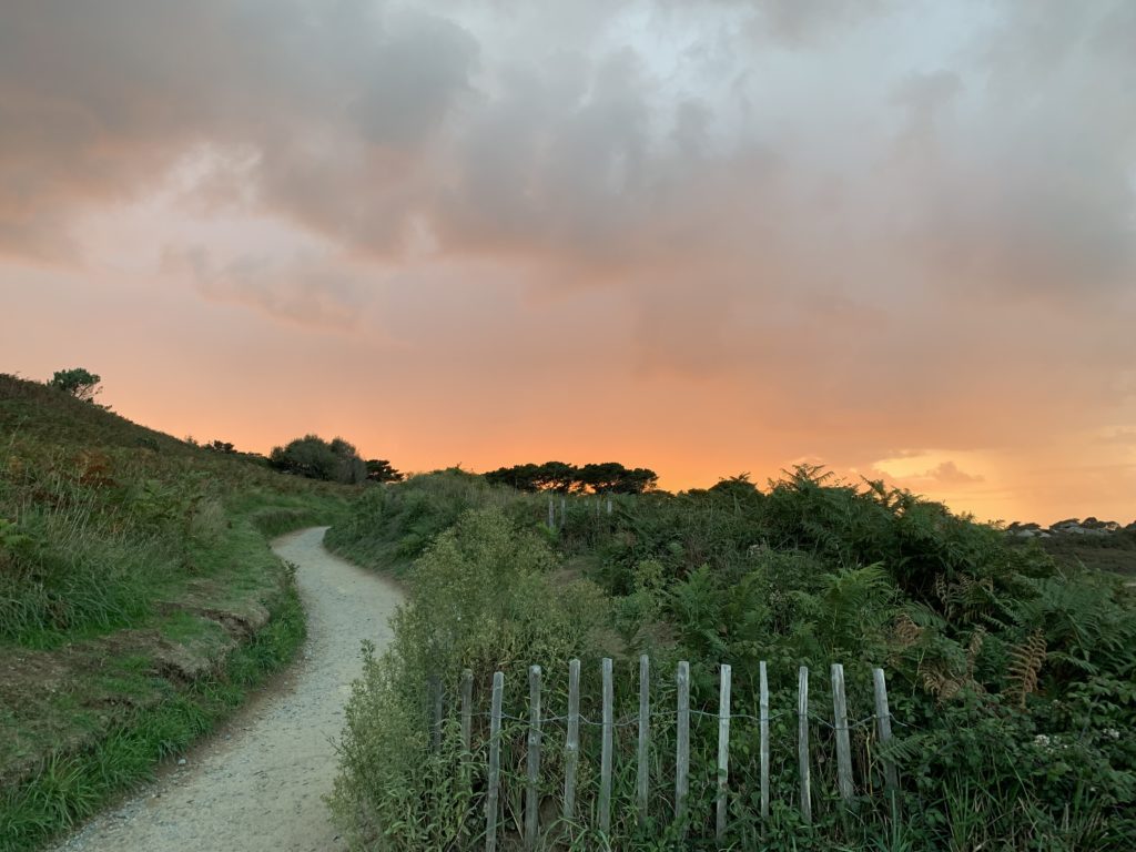 coucher de soleil sentier des douanniers