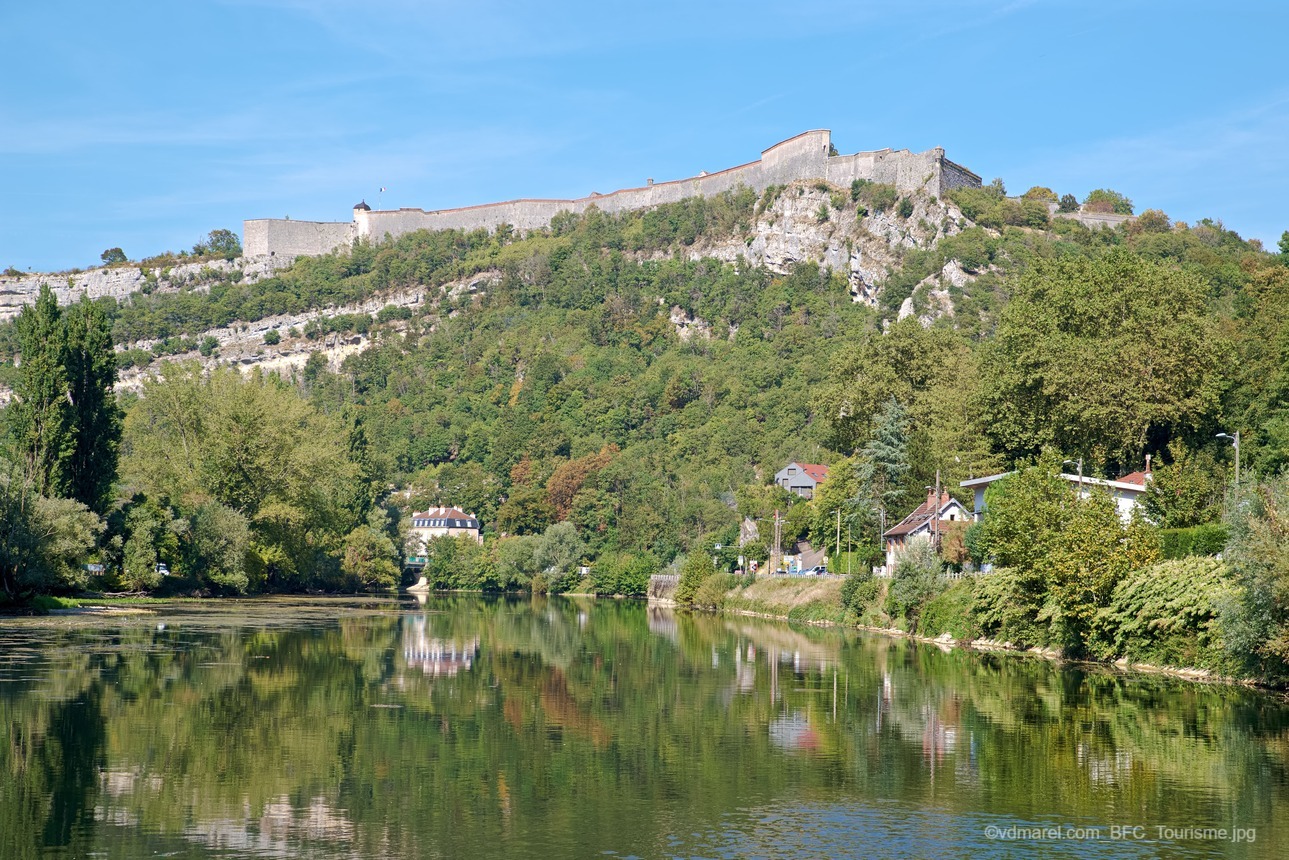 Alsace wine road and Doubs river by bike
