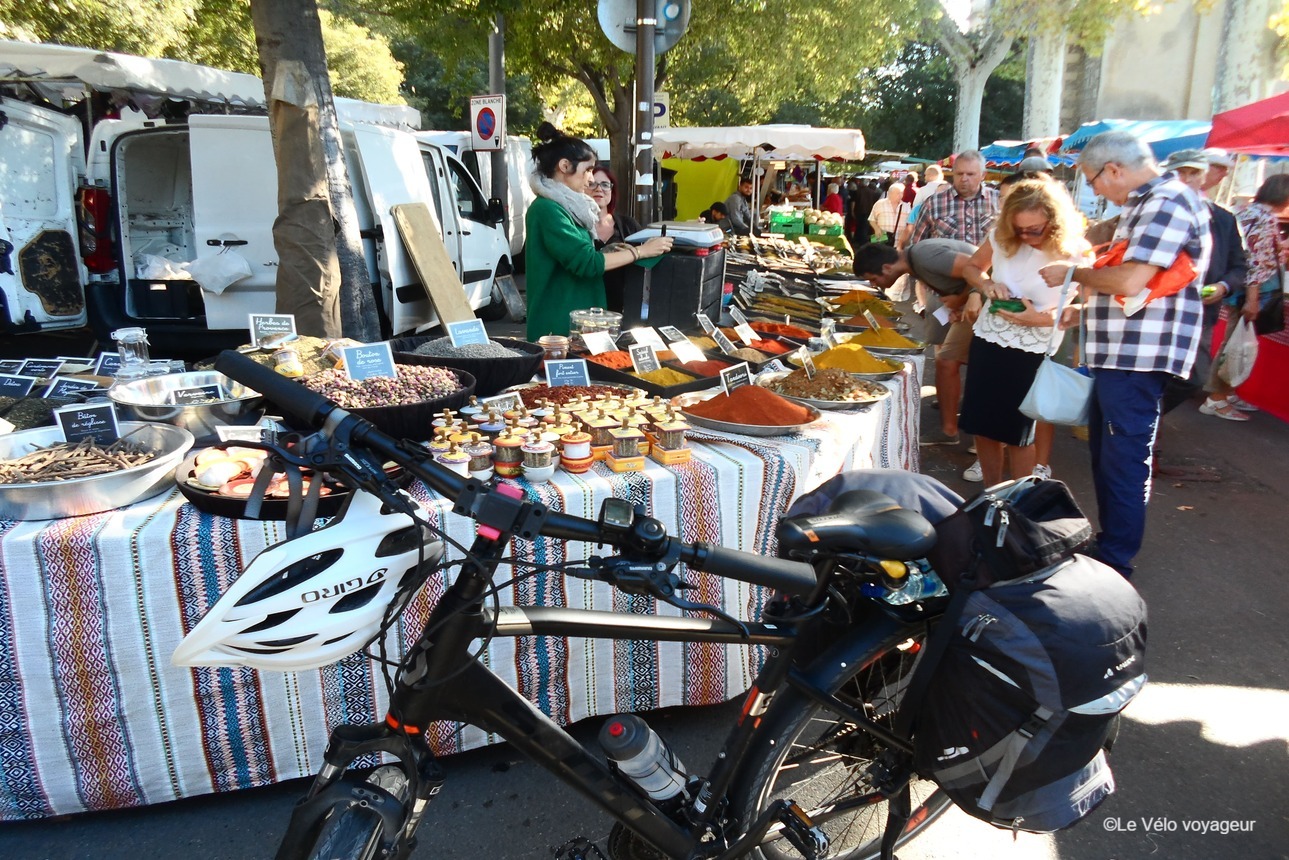 4 days along the Mediterranean cycle route from Arles to Sète