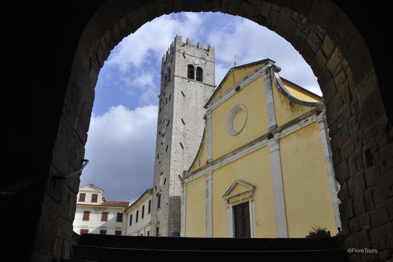 From Italy to Croatia by bike: Trieste to Pula