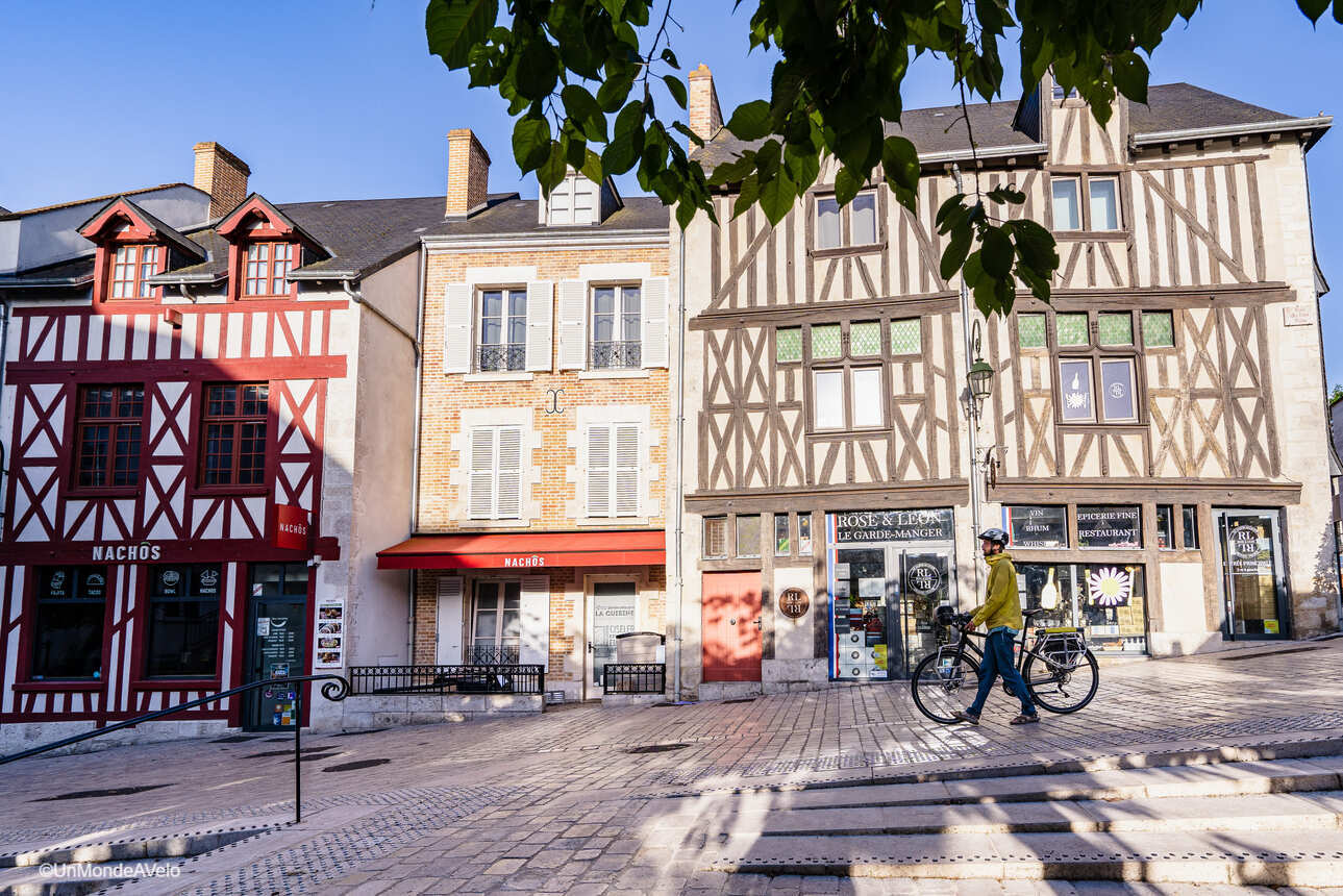 2-week bike trip in the Loire Valley, from Orléans to the ocean
