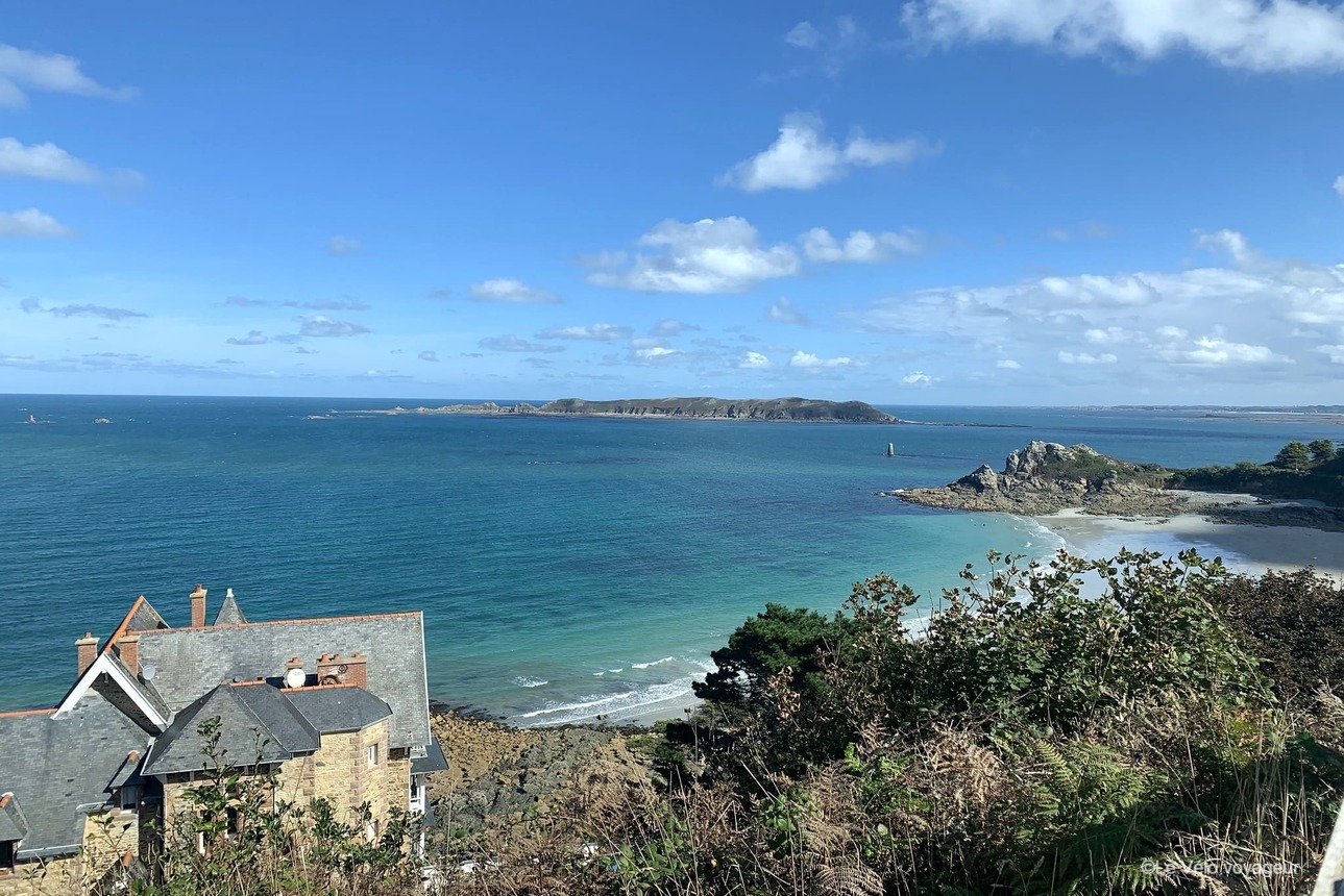 A week cycling to discover the Pink Granite Coast