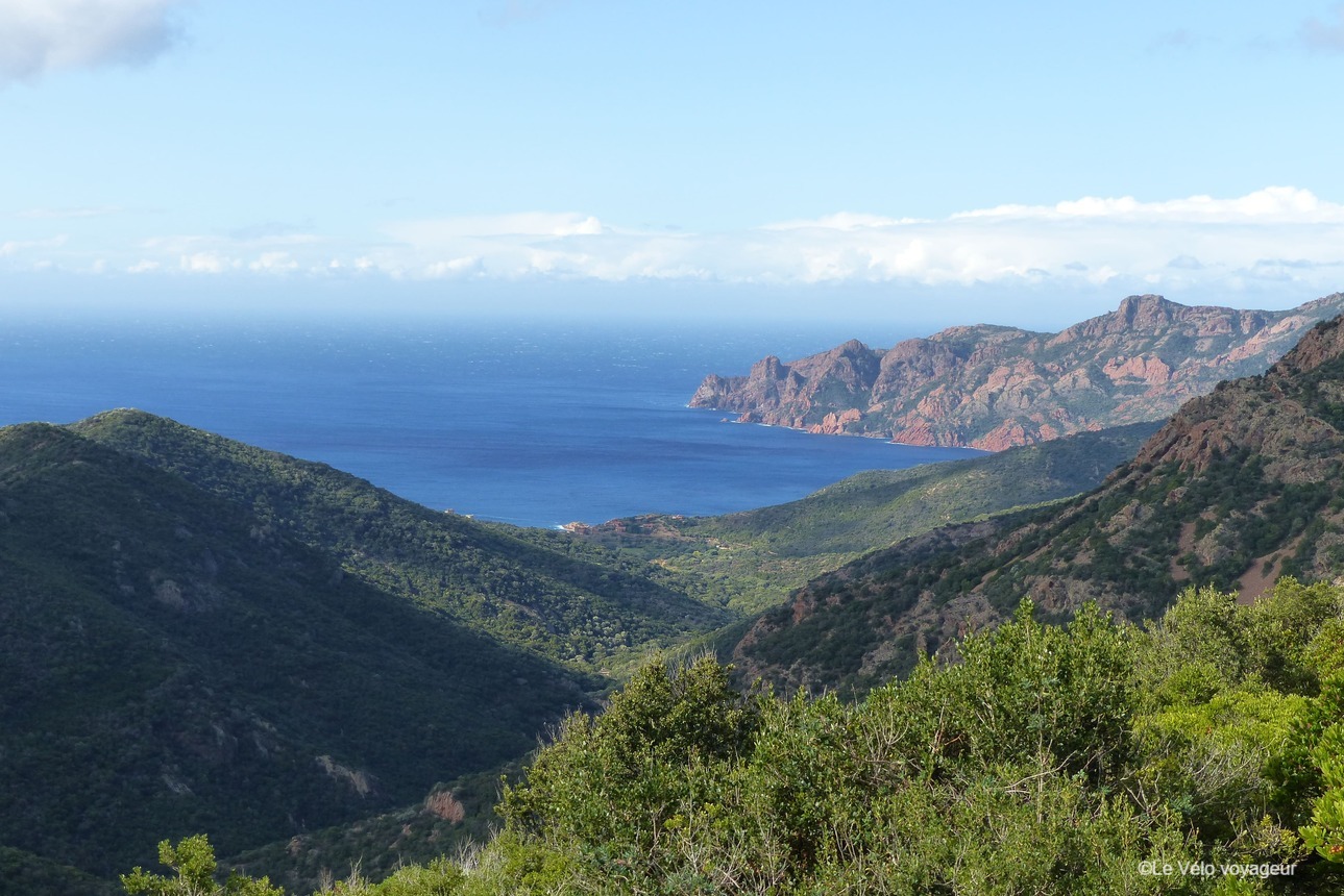 10 jours à vélo de Bastia à Ajaccio le long de la côte ouest