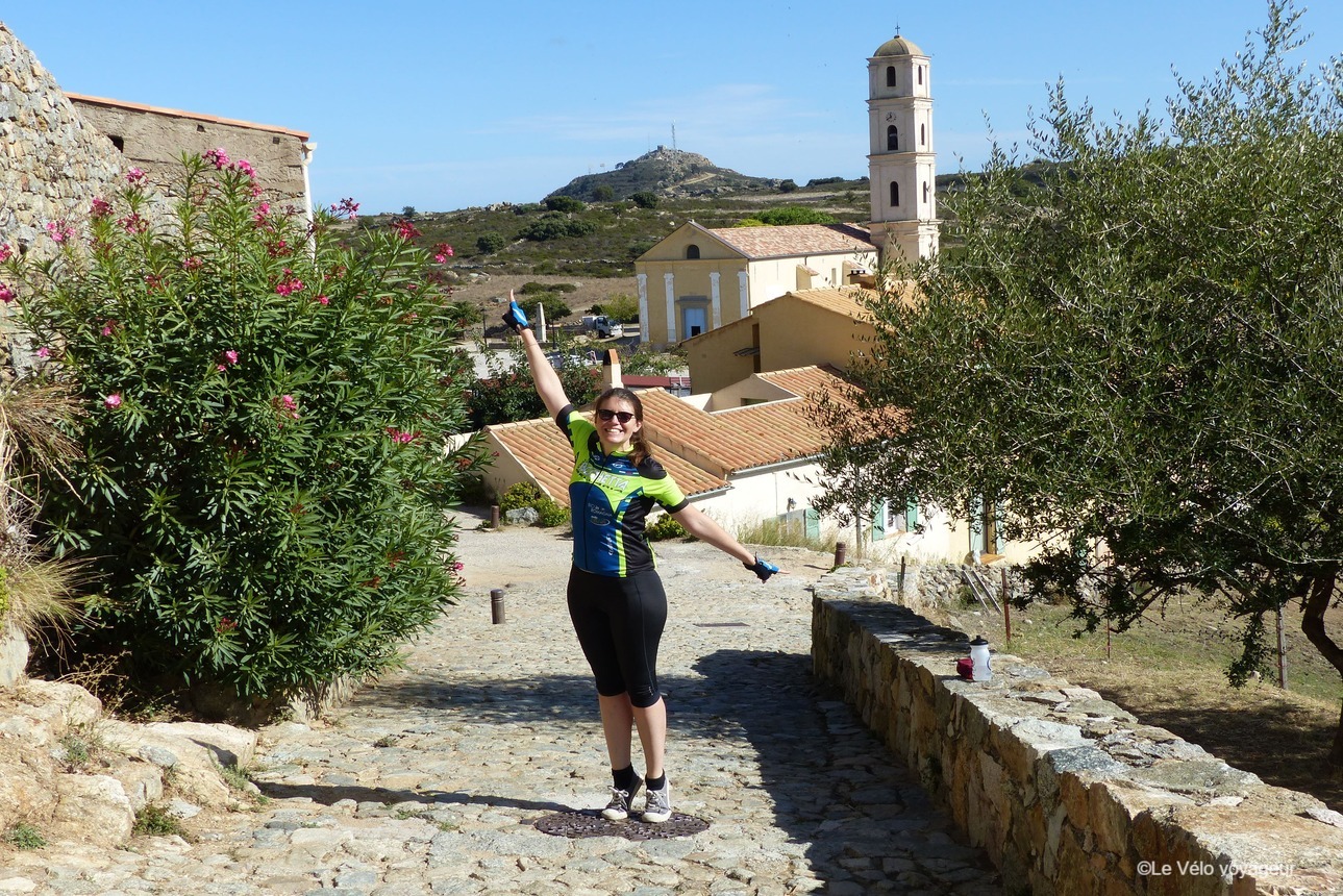 10 jours à vélo de Bastia à Ajaccio le long de la côte ouest