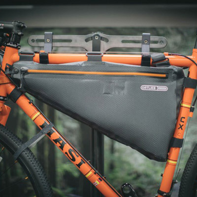bikepacking: sacoche de cadre