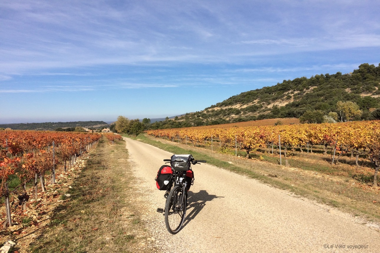 Provence cycling around Orange at the foot of the Mont Ventoux