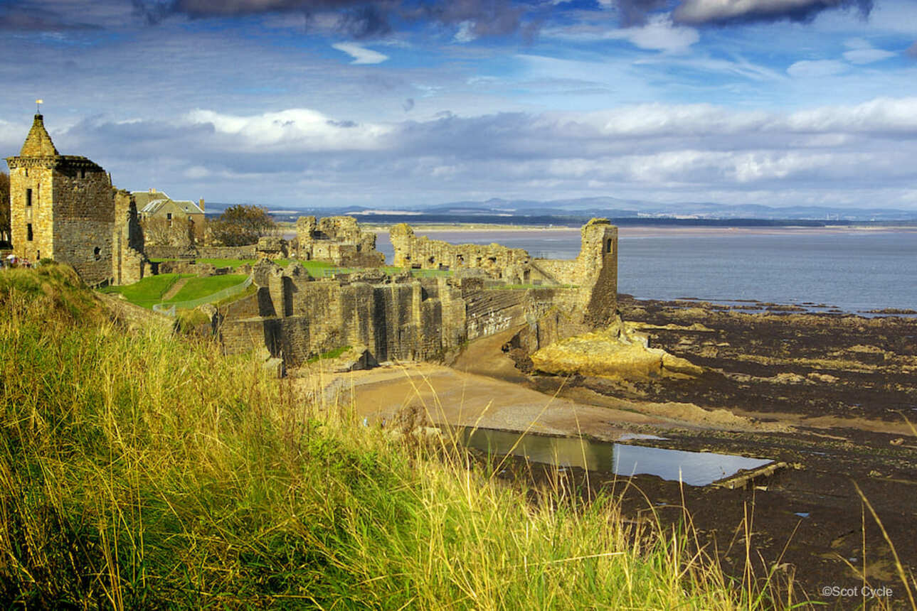 8 days cycling around Scotland’s lochs and castles