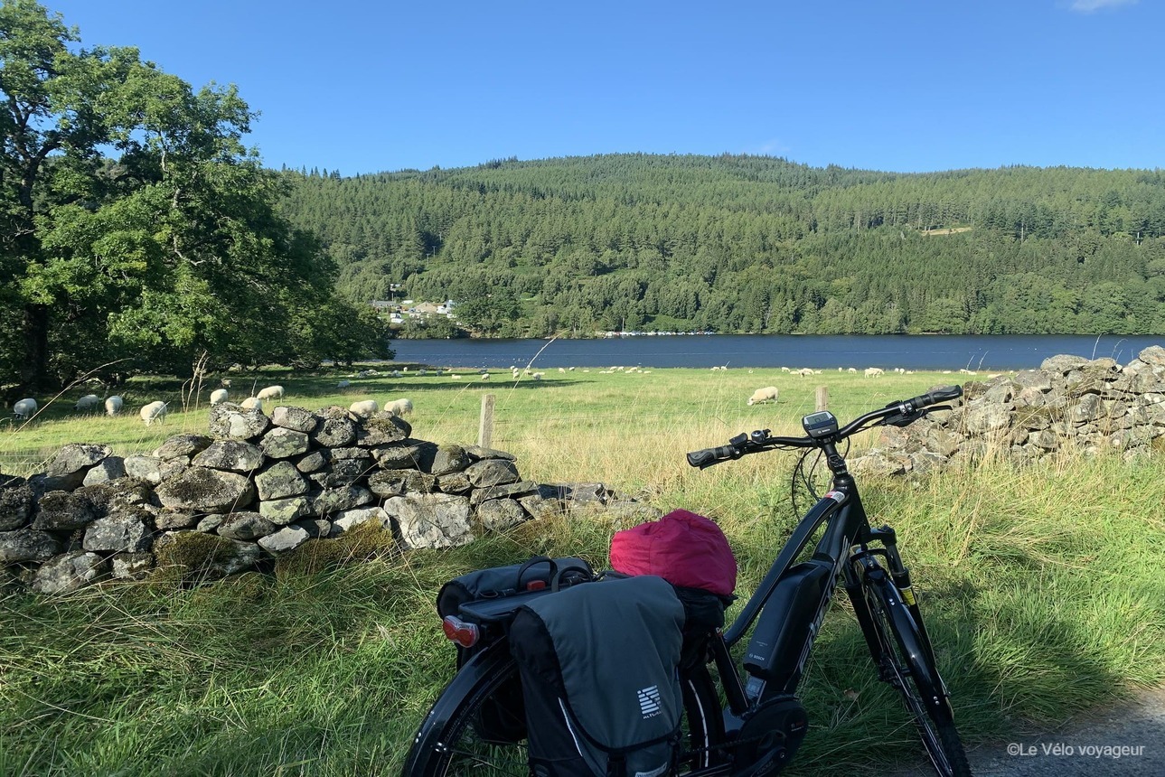 8 days cycling around Scotland’s lochs and castles