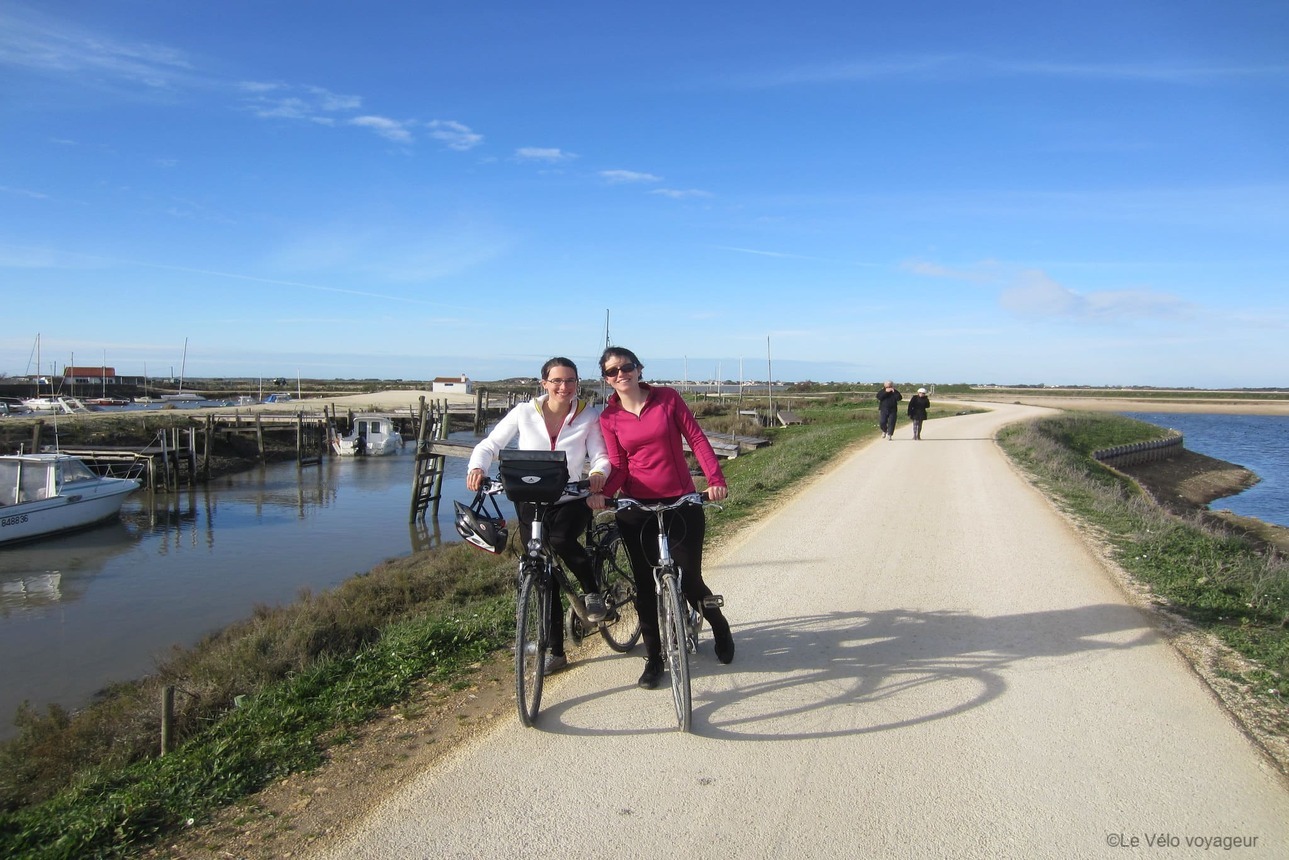 A cycling holiday in France through Ré and Oléron islands