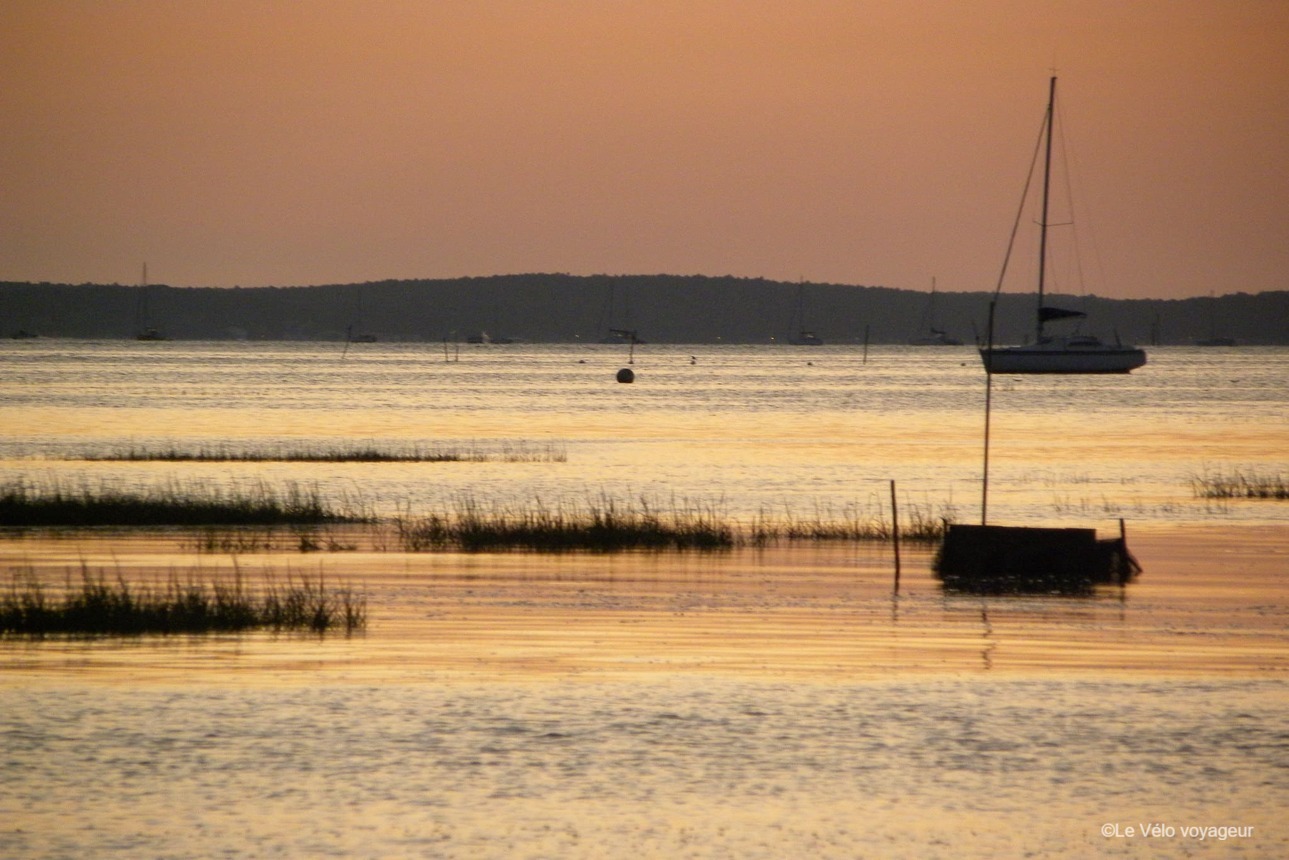 The Atlantic coast cycle route from Arcachon to Biarritz