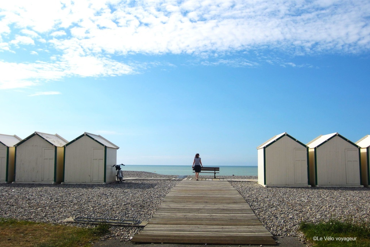 Cycling the Somme Bay: a center-based tour in Noyelles-sur-Mer