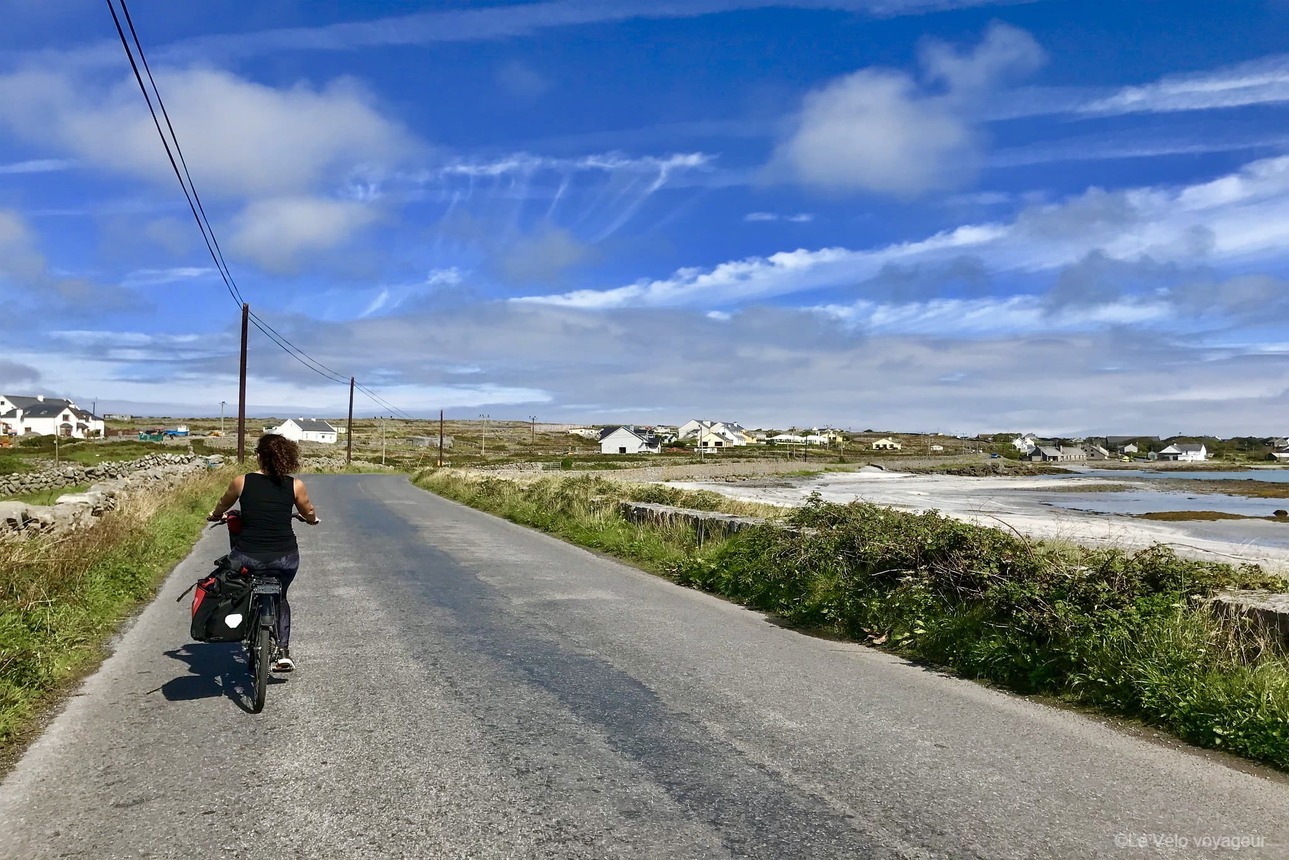 Cycling Ireland on the roads of Connemara
