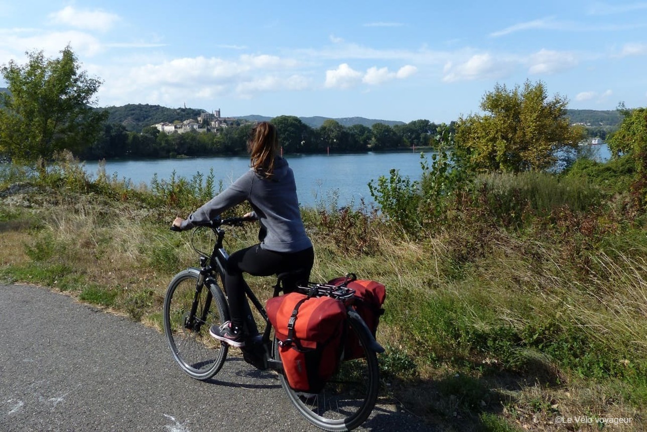 4-day cycling tour on ViaRhôna from Montélimar to Avignon