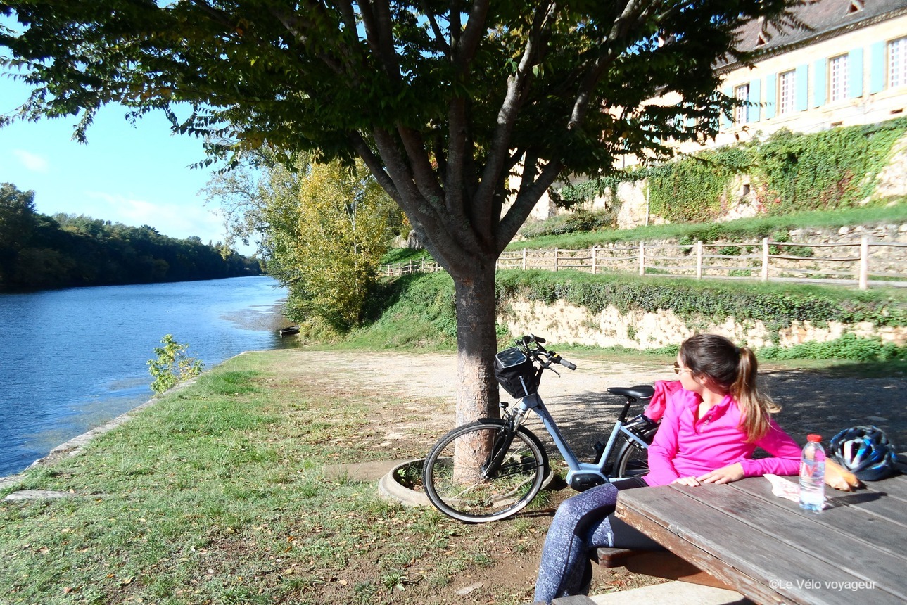5-day bike trip to explore the Dordogne valley