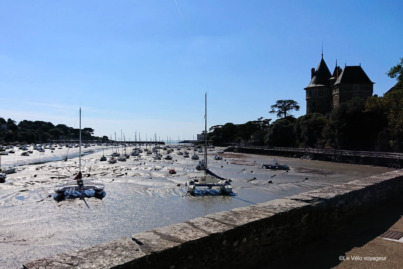 The Atlantic cycle route from Pornic to La Rochelle