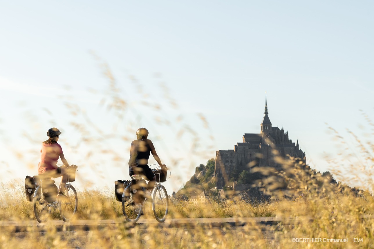 A cycling holiday in Brittany between earth and ocean