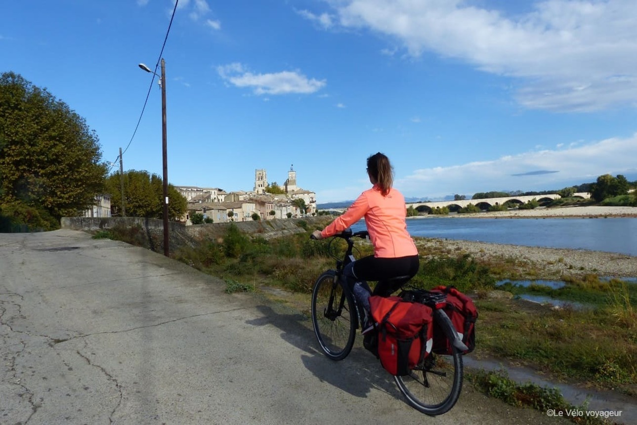 4-day cycling tour on ViaRhôna from Montélimar to Avignon